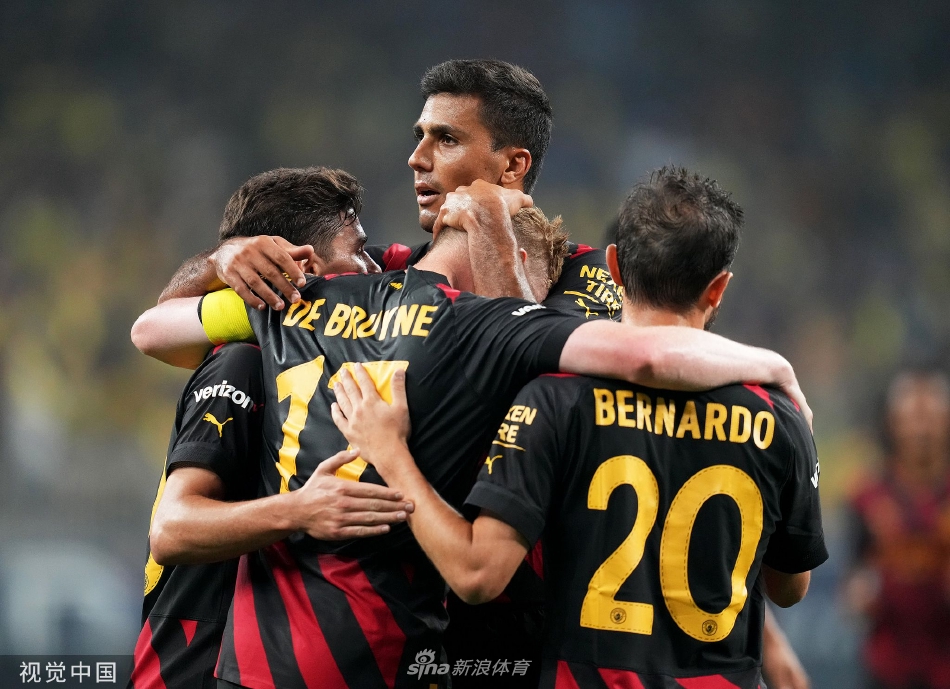 关于曼城完胜墨西哥，博格巴2三分雨点燃全场的信息