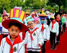 开云平台-包含Rogue碾压T1,Bin完成帽子戏法的词条