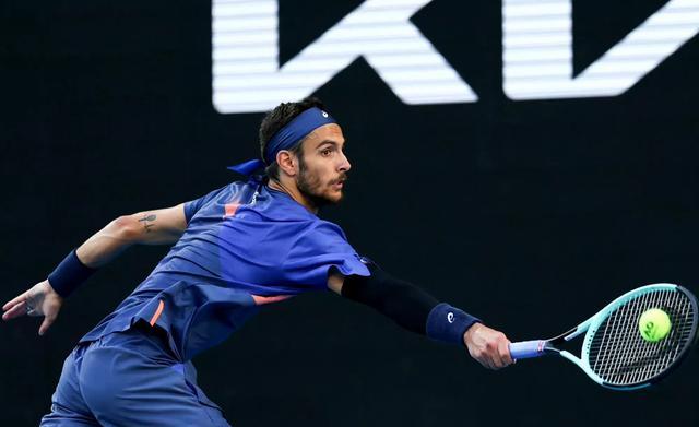 日本网球队轻取西班牙网球队,克耶高斯爆发神勇的简单介绍 日本网球队轻取西班牙网球队,克耶高斯爆发神勇的简单介绍