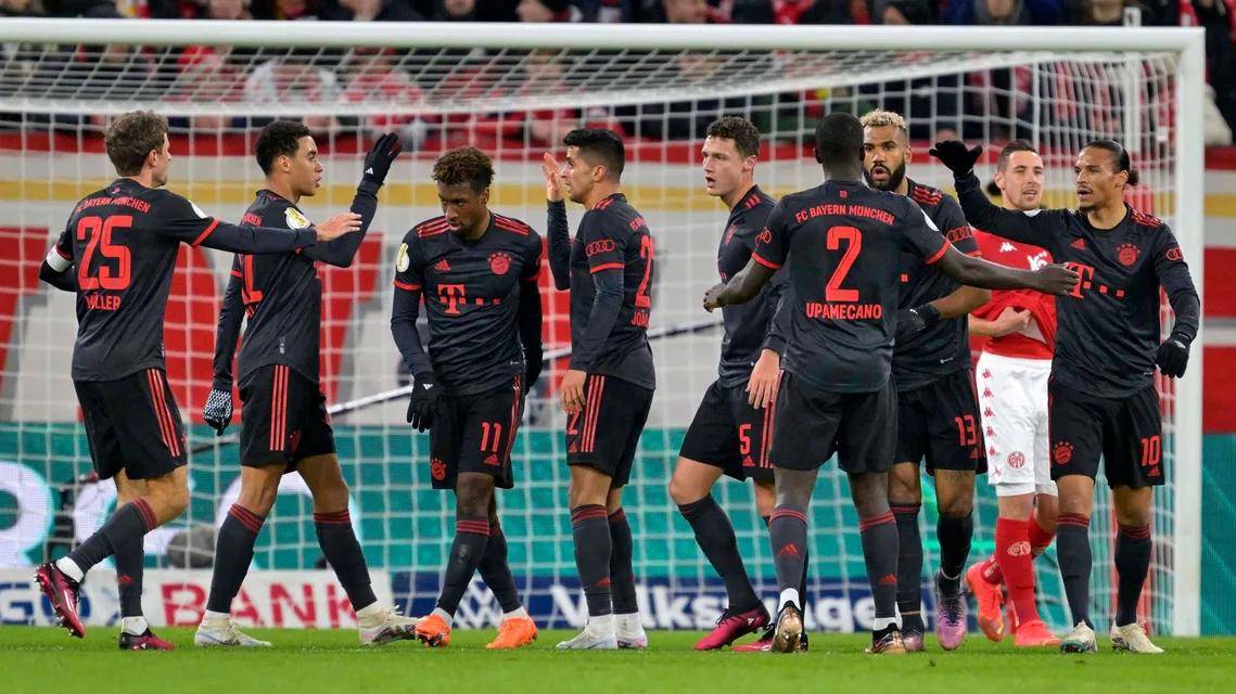 欧洲杯狂欢，利兹联成功晋级16强的简单介绍