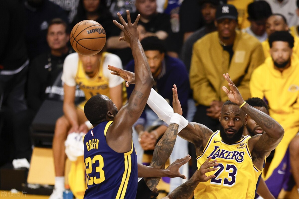 尼斯主场遭遇惨败,排名受到冲击的简单介绍 尼斯主场遭遇惨败,排名受到冲击的简单介绍