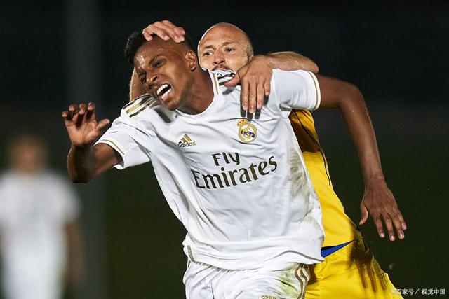 里尔主场告捷，赛季状态回升的简单介绍