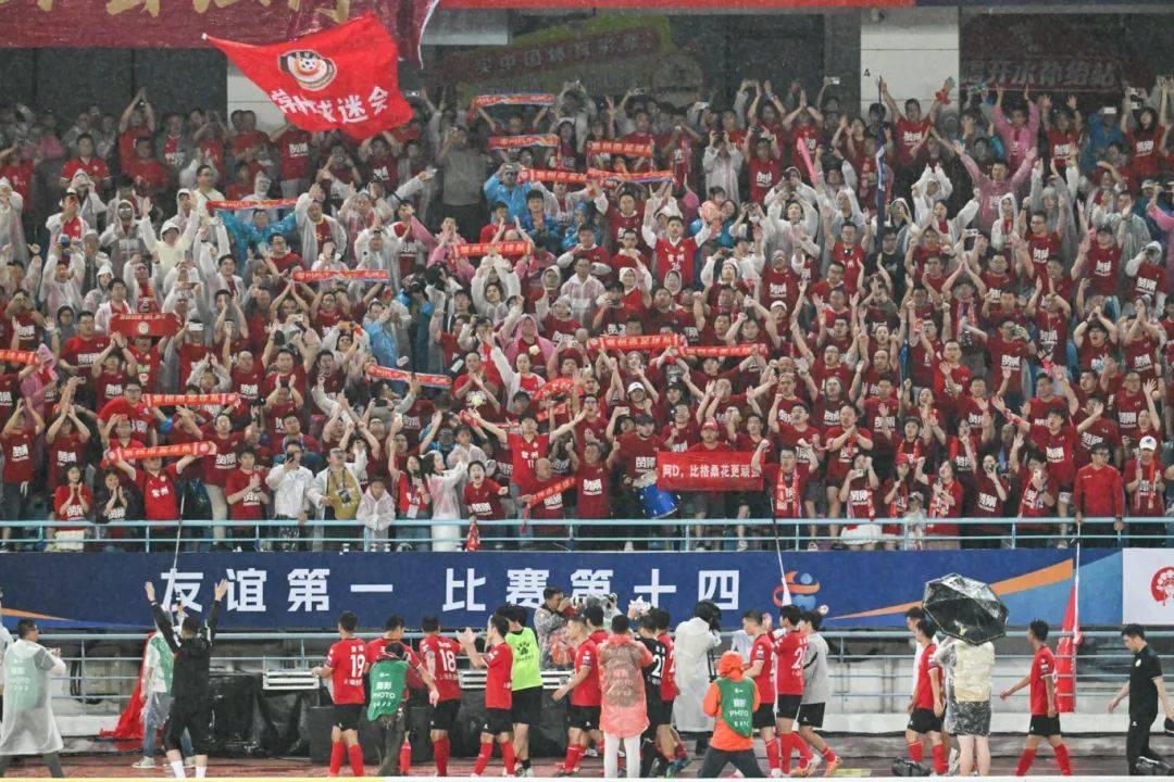 开云官网-北京农业大学体育馆内外欢呼声不断，主队不负众望夺得胜利的简单介绍