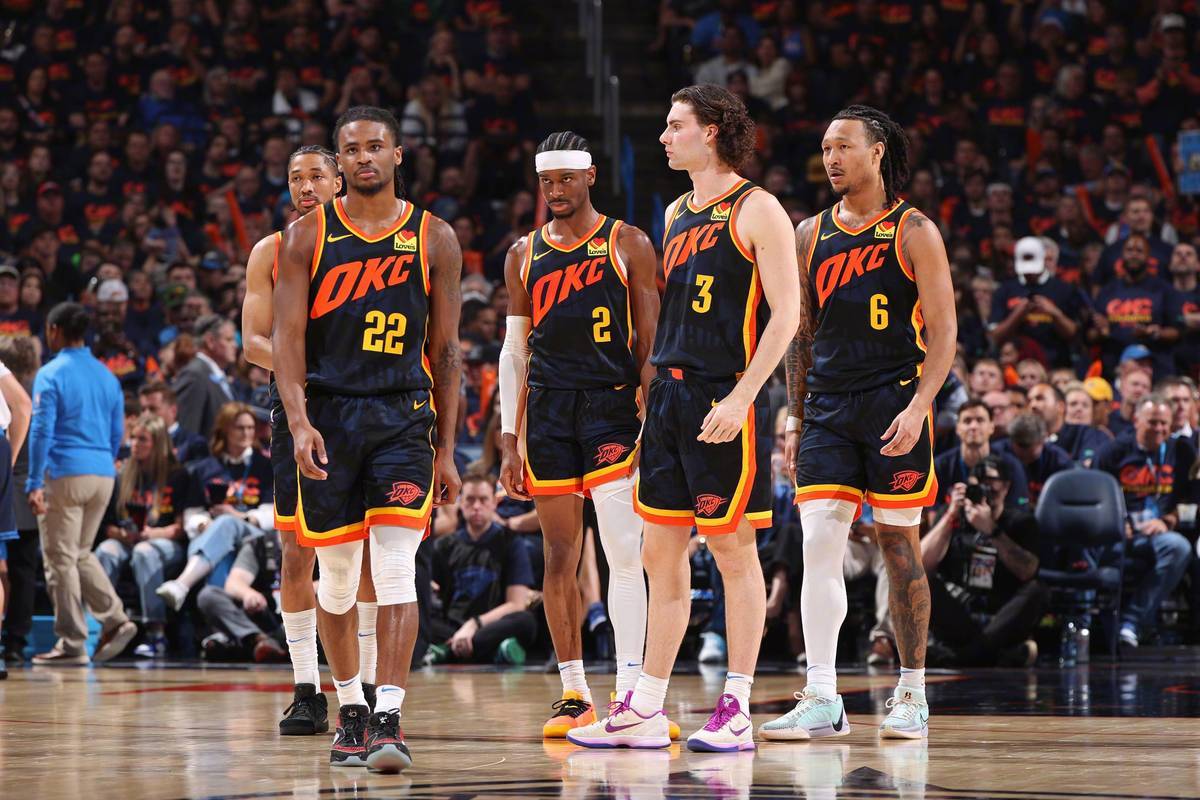 包含美职篮球员发挥潜力参与夏季比赛的词条