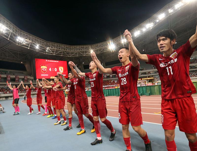 开云体育下载-上港主场大胜河北,继续稳坐榜首